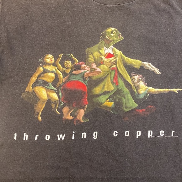 Vintage 90's Live Band T-shirt 1994 Album Throwing Copper - Picture 2 of 9